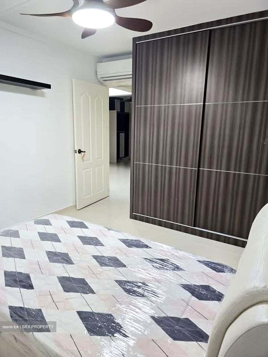 Blk 403 Woodlands Street 41 (Woodlands), HDB Executive #577043541